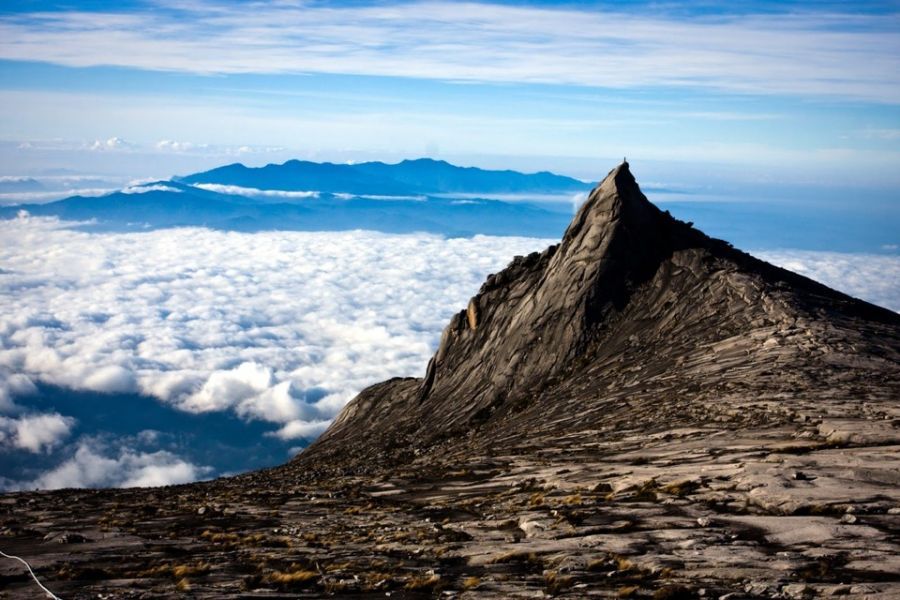 Sfeerafbeelding mountkinabalu beklimming hoogste berg maleisie borneo